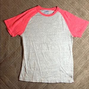 Old Navy T-shirt